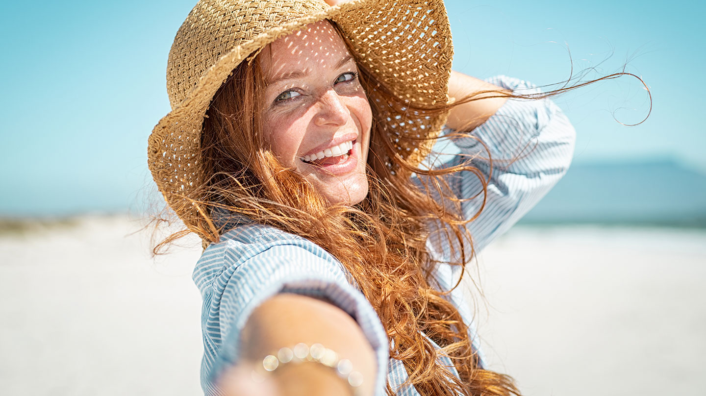 Die richtige Haarpflege im Sommer